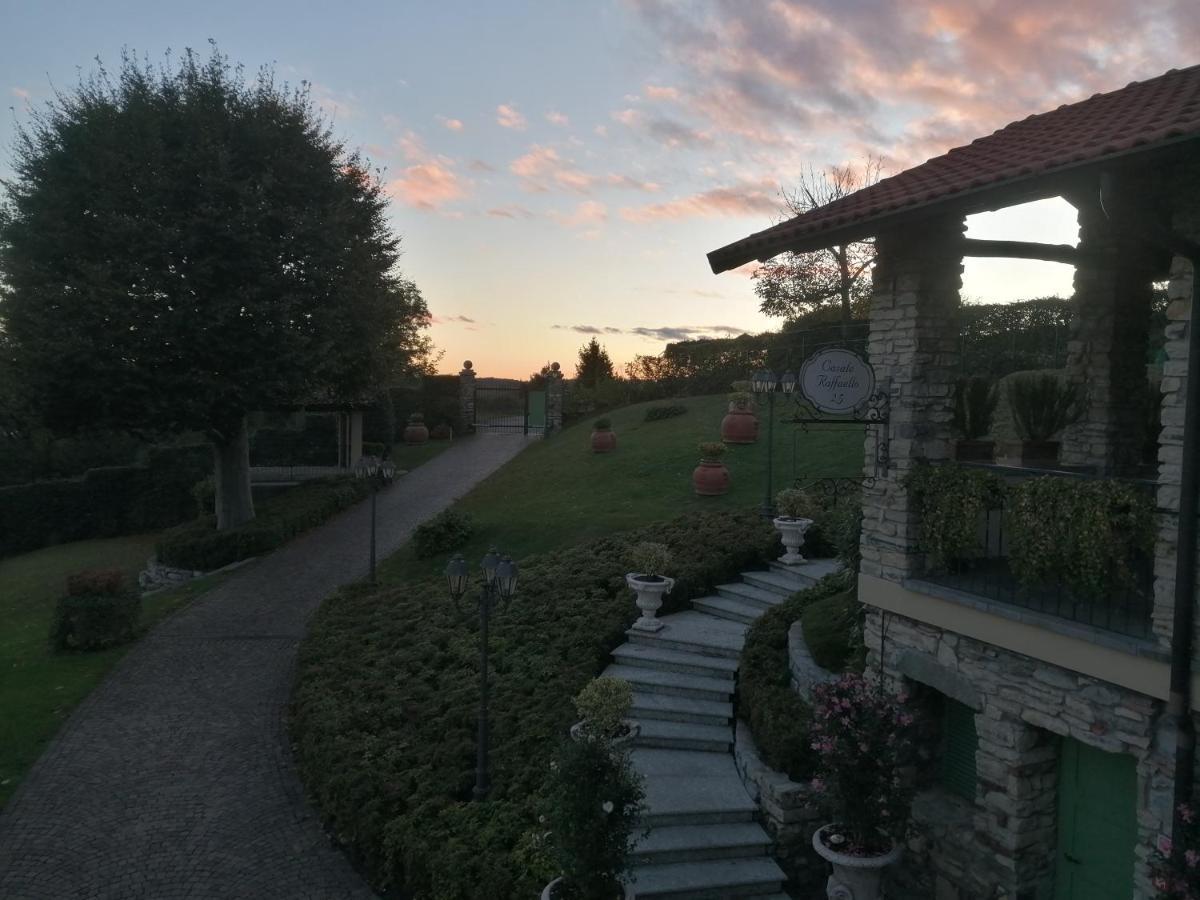 Casale Raffaello B&B Como Albese Con Cassano Exterior photo